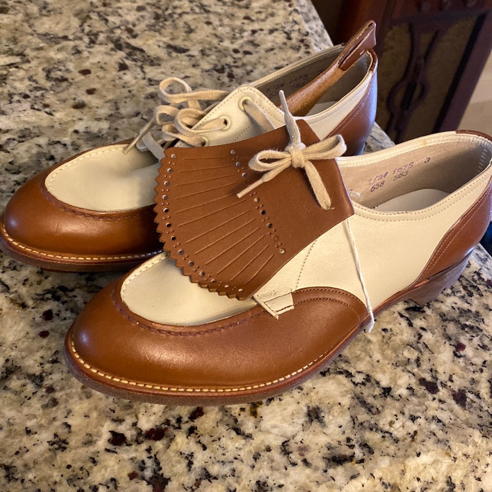 True vintage Hitchikers pinup 1940s 1950s rockabilly saddle shoes 7 USA.